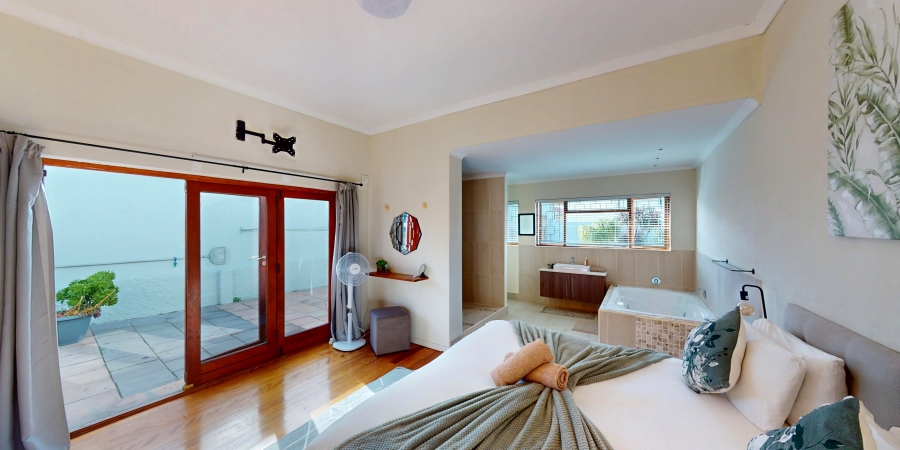 5 Bedroom Property for Sale in Mill Park Eastern Cape